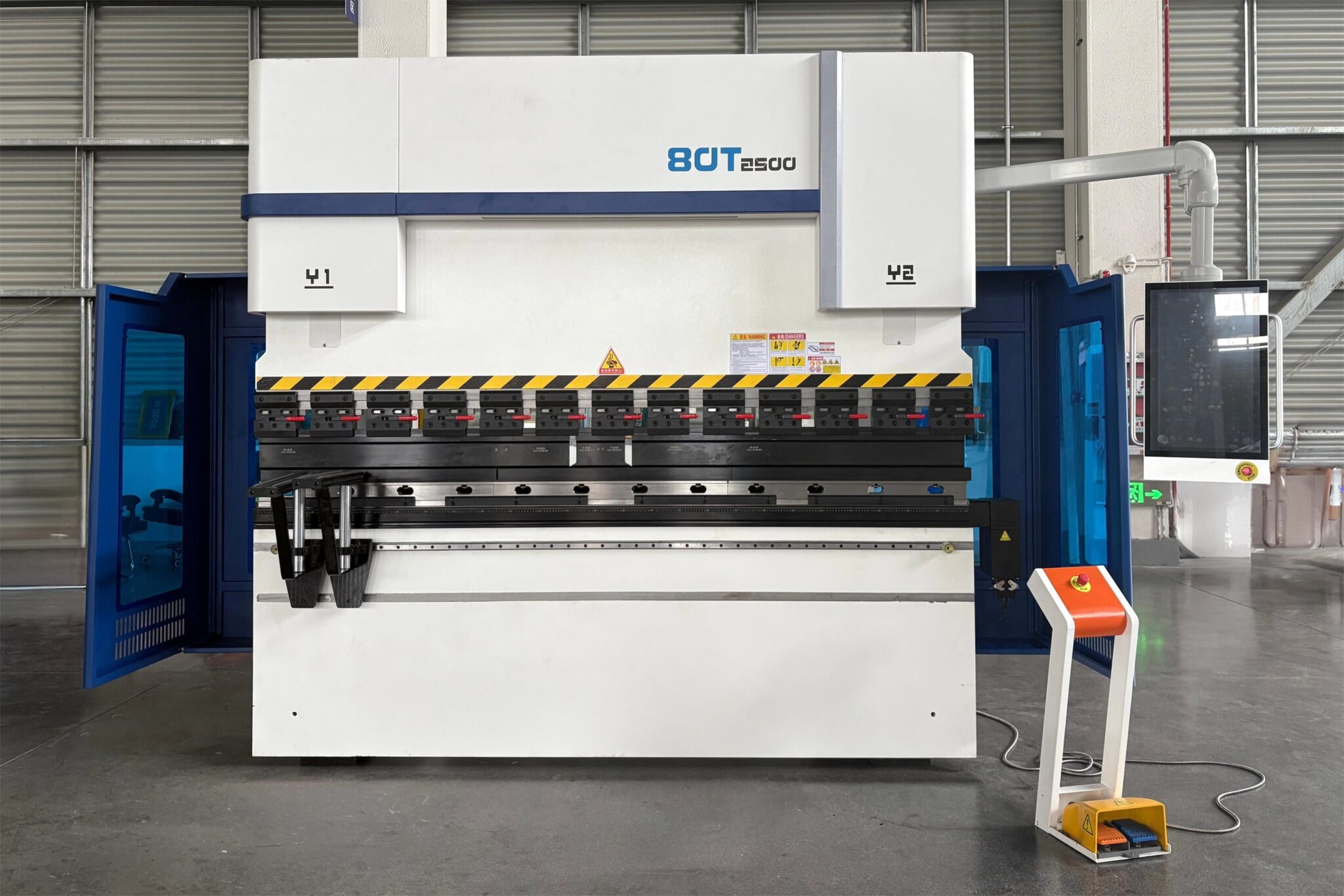 BPA 80T2500 Electro-Hydraulic Synchronous CNC Press Brake Machine – bycamt