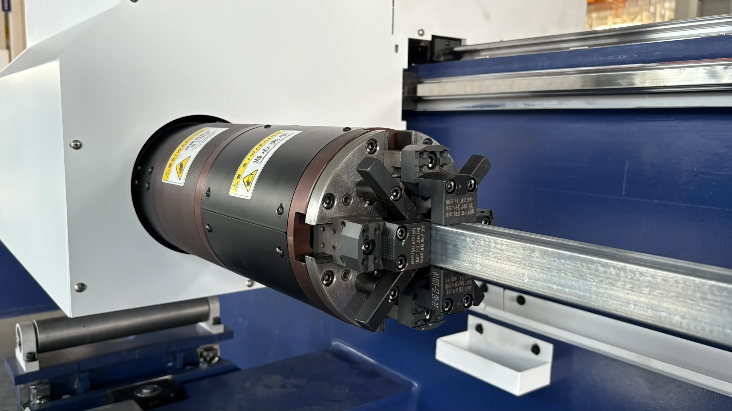 2 Chuck Tube Laser Cutting Machine Chuck Number