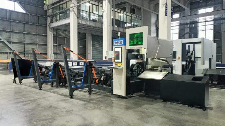 2 chuck tube laser cutting machine
